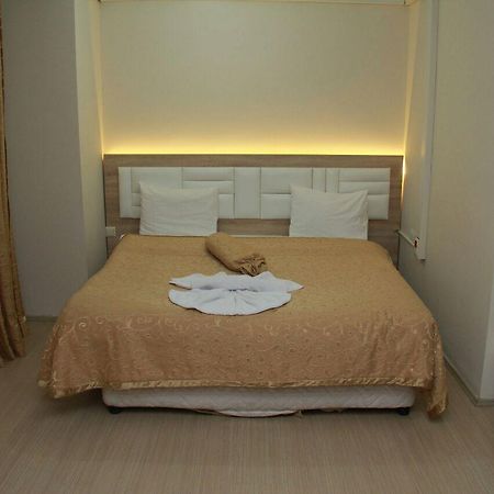 ואן Imperial Tower Hotel מראה חיצוני תמונה